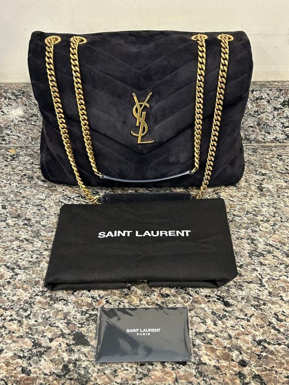 Yves Saint Laurent LouLou Matelassé Chevron Suede Shoulder Medium SPBSAL330438